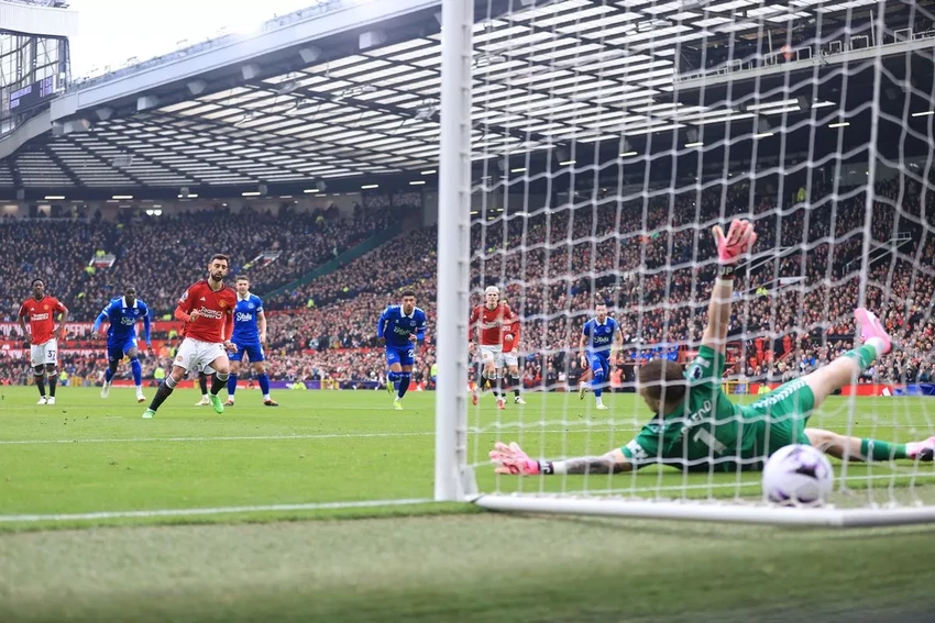 mu-bruno-fernandes.jpg