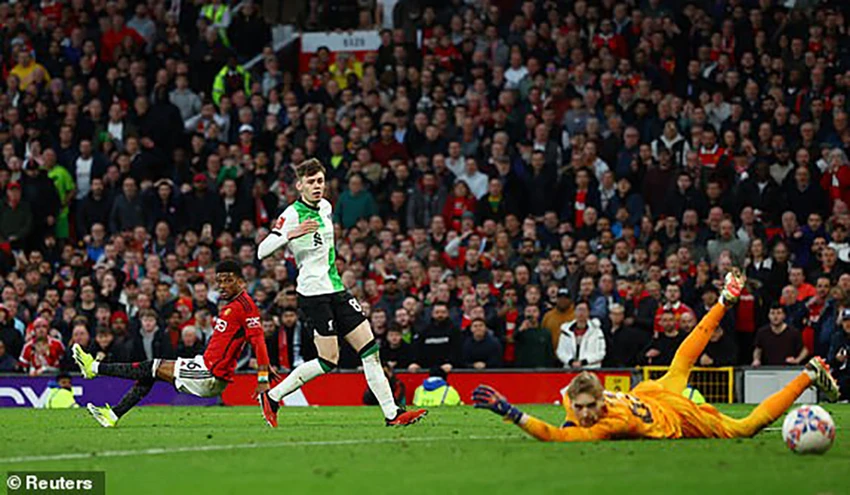 manchester-united-amad.JPG