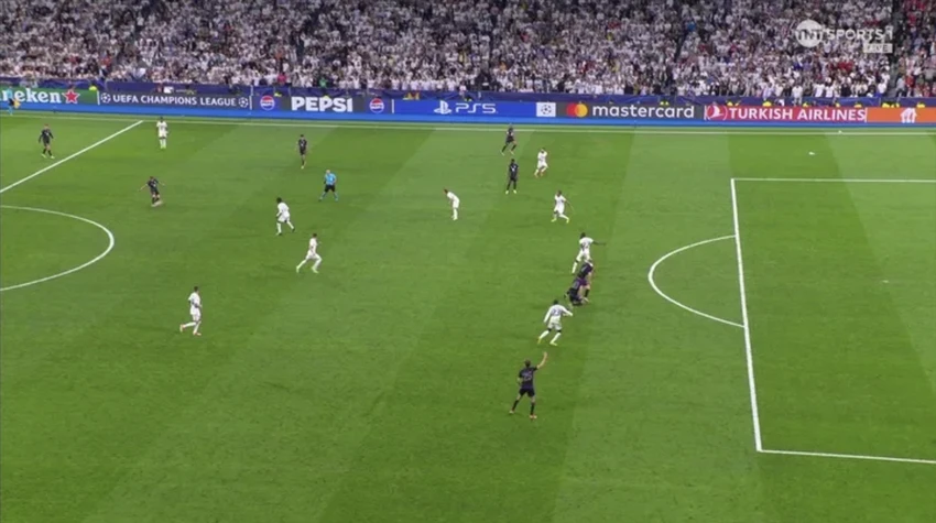 Trọng tài xin lỗi vì quyết định thảm họa khiến Bayern Munich thua oan Real Madrid