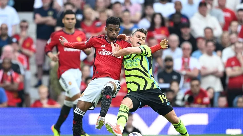 arsenal-mu-premier-league.jpg