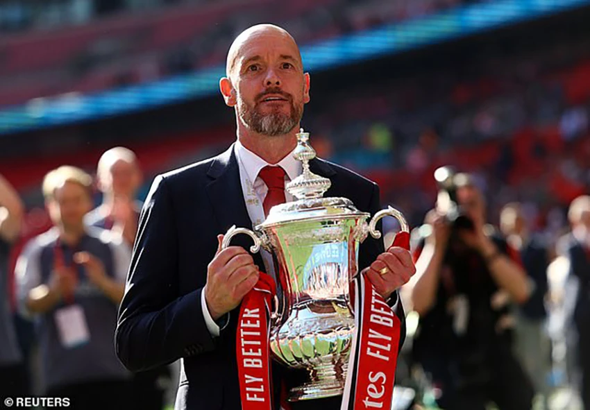 man-united-vo-dich-fa-cup.jpg