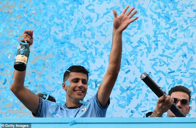 man-city-dieu-hanh-premier-league-1.jpg