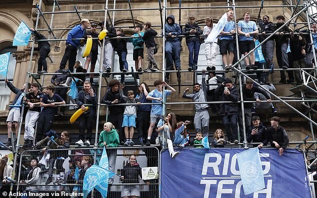 premier-league-man-city.jpg