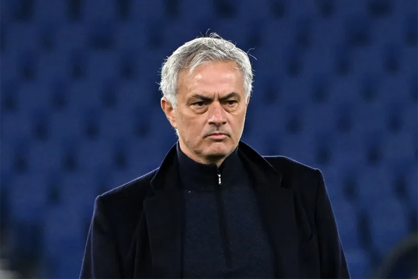 HLV Jose Mourinho tìm được công việc mới