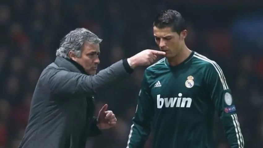 Mourinho tóm tắt về Ronaldo