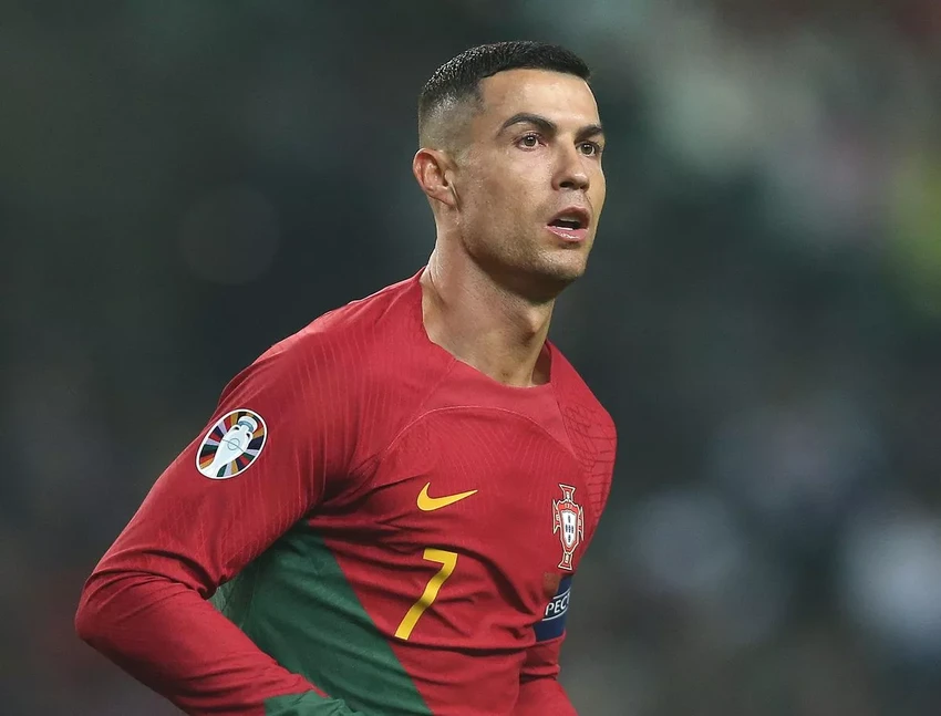 vua-pha-luoi-cristiano-ronaldo.jpg