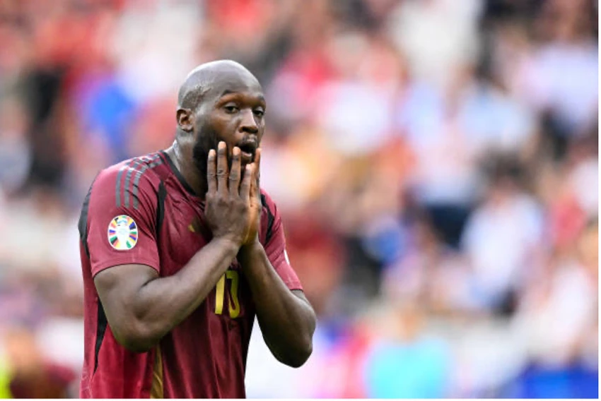 Bỏ lỡ cơ hội khó tin, Lukaku