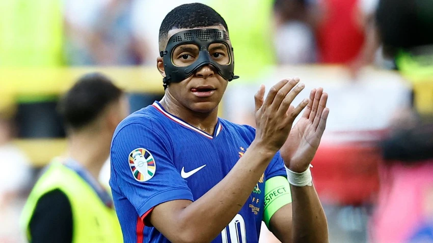 mbappe-ghi-ban-dau-tien-tai-euro.jpeg