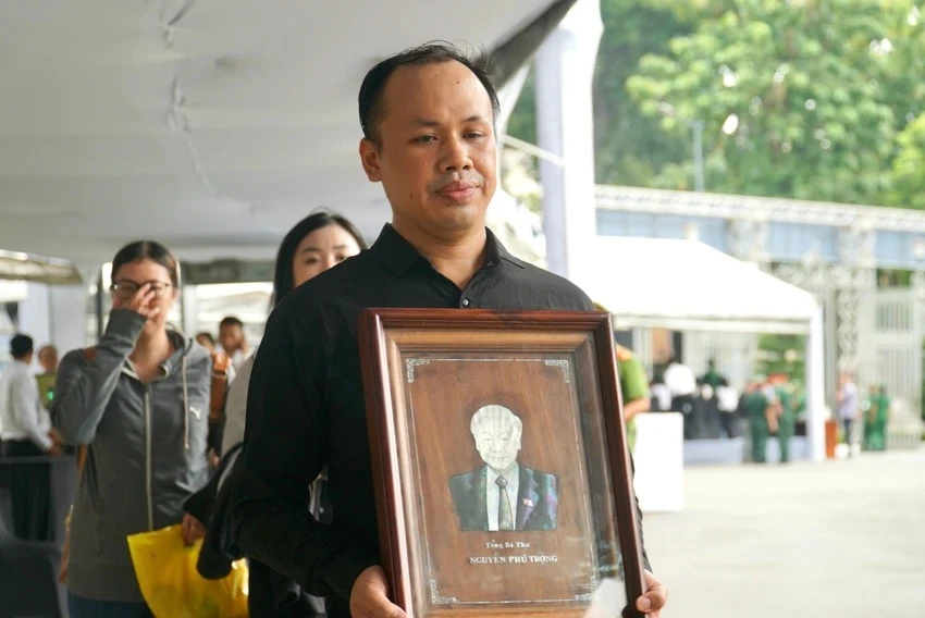 tong-bi-thu-nguyen-phu-trong-10.jpg