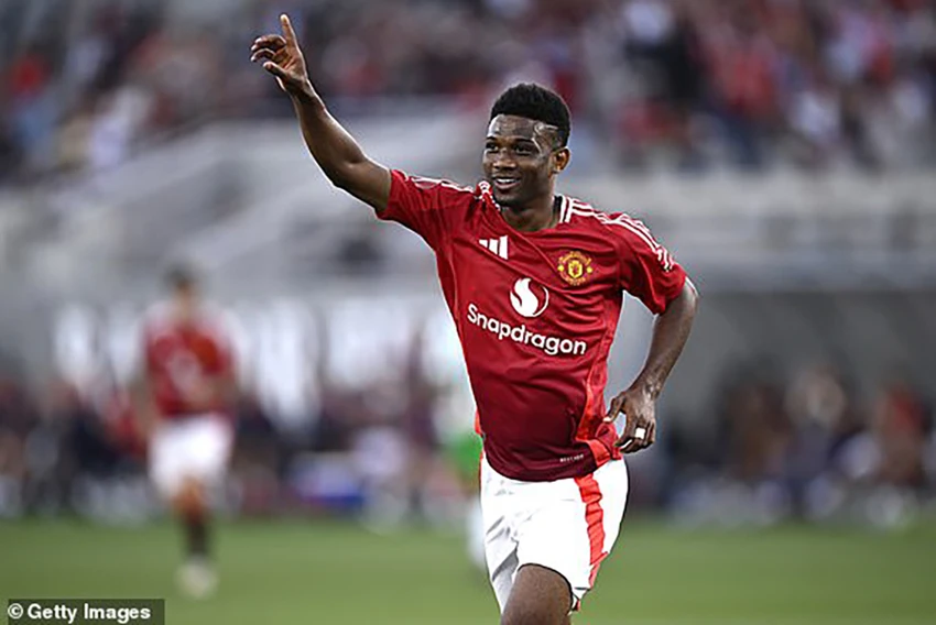 manchester-united-amad.JPG