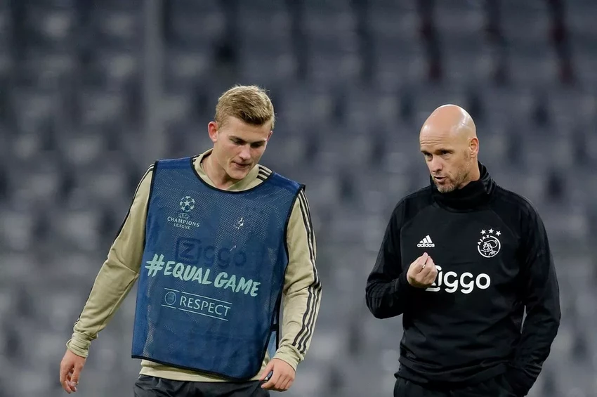mu-ten-hag-de-ligt.jpg