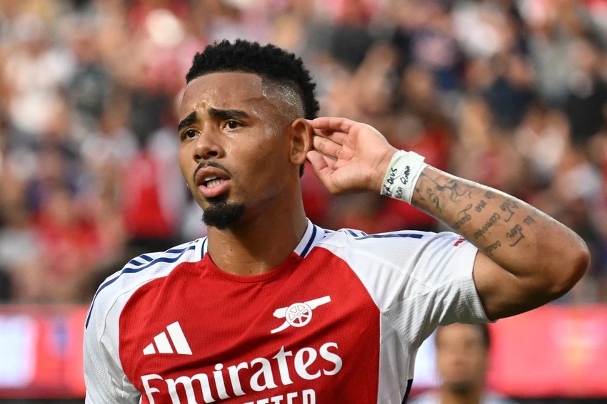 arsenal-jesus.jpg
