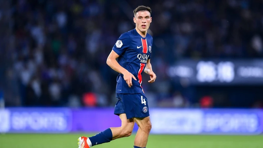 ugarte-psg-mu.jpg