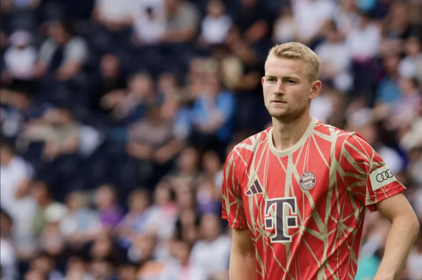 de-ligt-mu.png