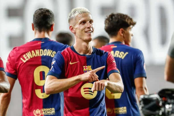 Dani Olmo ghi bàn trong trận ra mắt