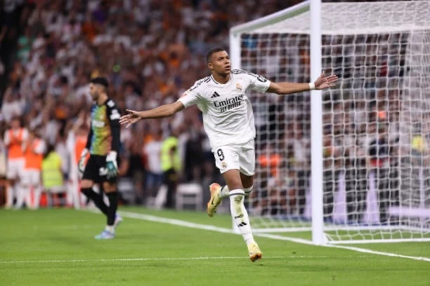 Real Madrid tìm lại niềm vui chiến thắng
