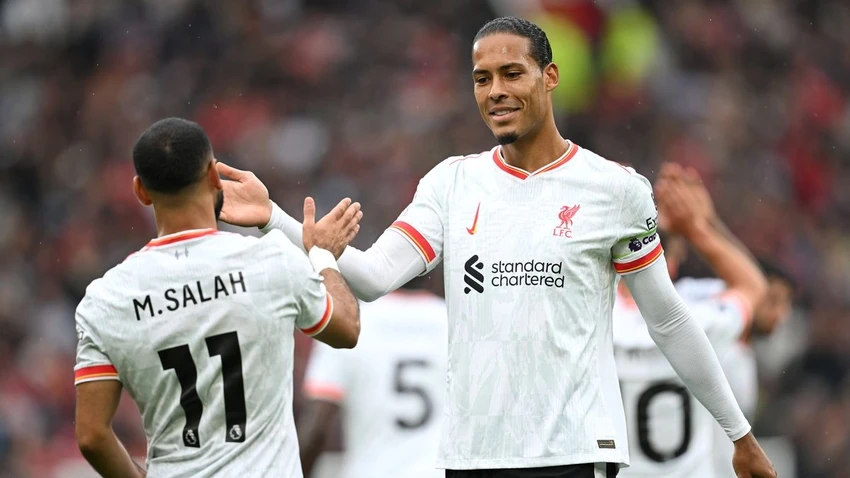 liverpool-salah-van-dijk-.jpg