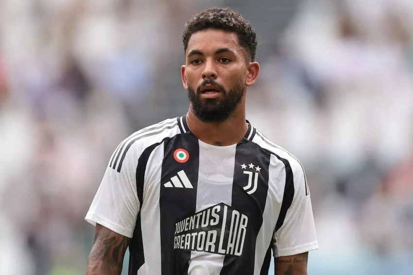 juventus-Douglas-Luiz.jpg