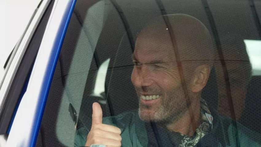 manchester-united-zinedine-zidane.jpg