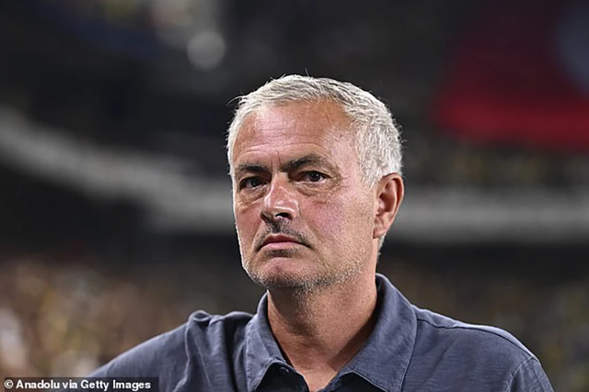 mourinho-Fenerbahce.jpg