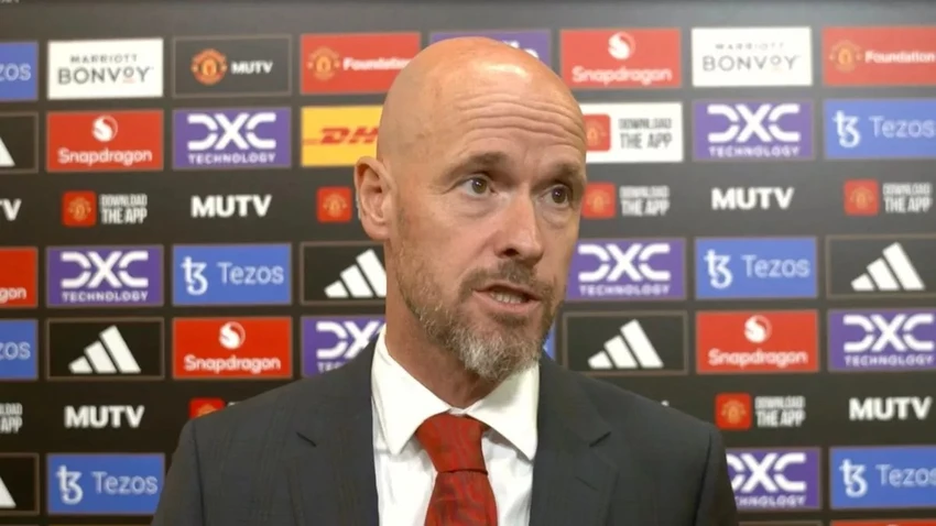 Ten Hag nói chuyện nghiêm túc với 2 ngôi sao MU,MU,TEN HAG