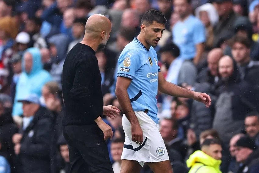 man-city-rodri-pep-guardiola.jpg