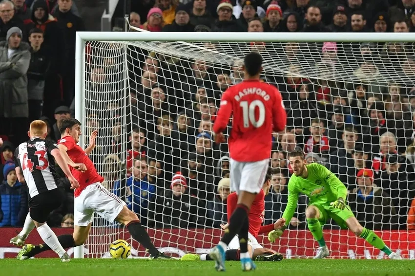 mu-newcastle-premier-league.jpg