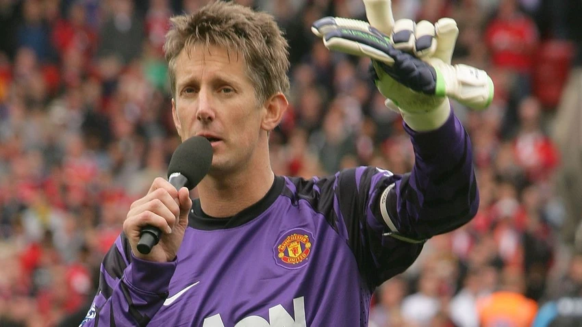 mu-Edwin-van-der-Sar.jpg
