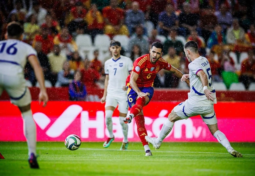 MORATA-TAY-BAN-NHA.jpg