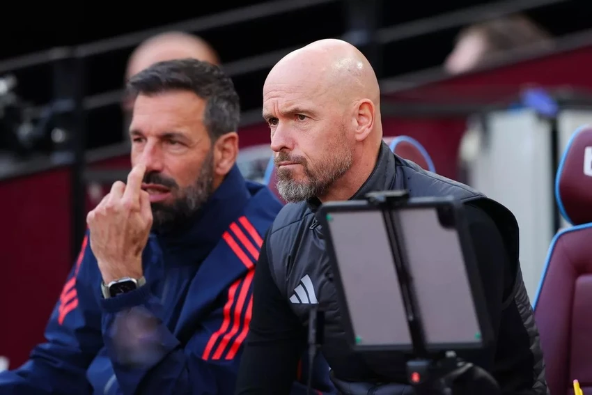 mu-nistelrooy-ten-hag.jpg