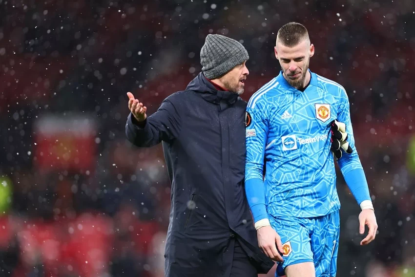 mu-ten-hag-de-gea.jpg