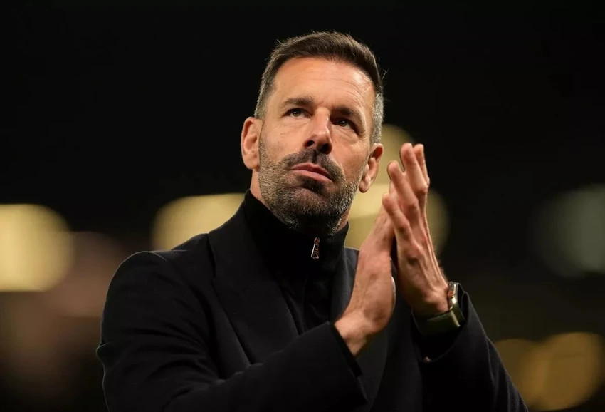 mu-van-nistelrooy.jpg