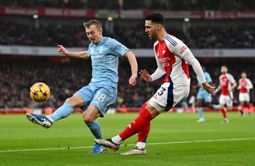 premier-league-nottingham-arsenal.jpg