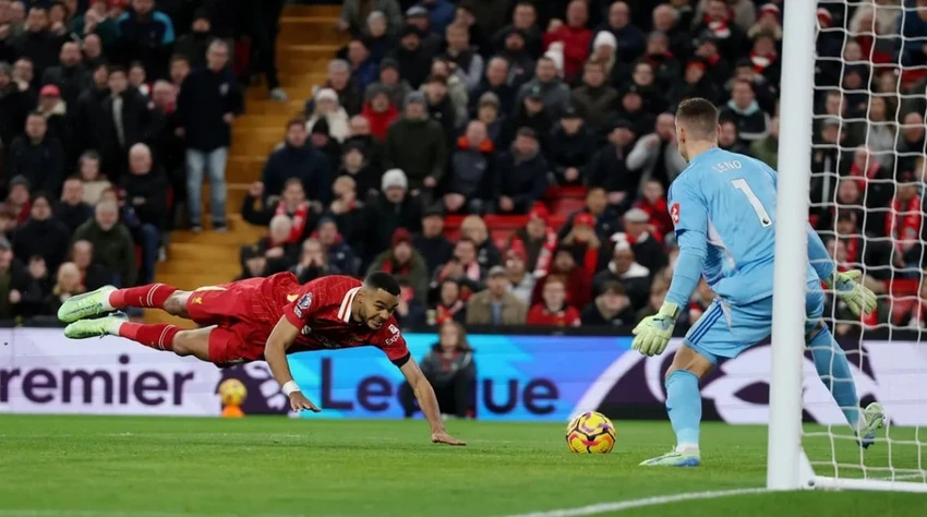 liverpool-hoa-may-man.jpg