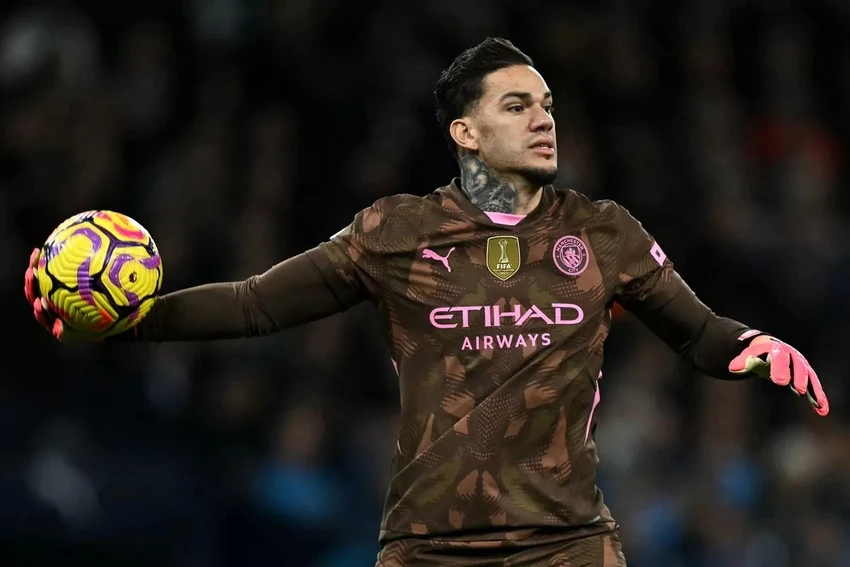 EDERSON-MANCHESTER-CITY.jpg