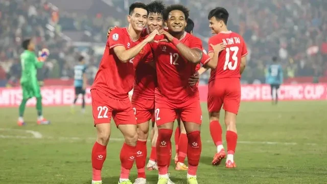 Nguyễn Xuân Son,Việt Nam