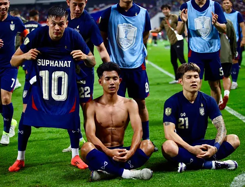 tuyen-thai-lan.jpg