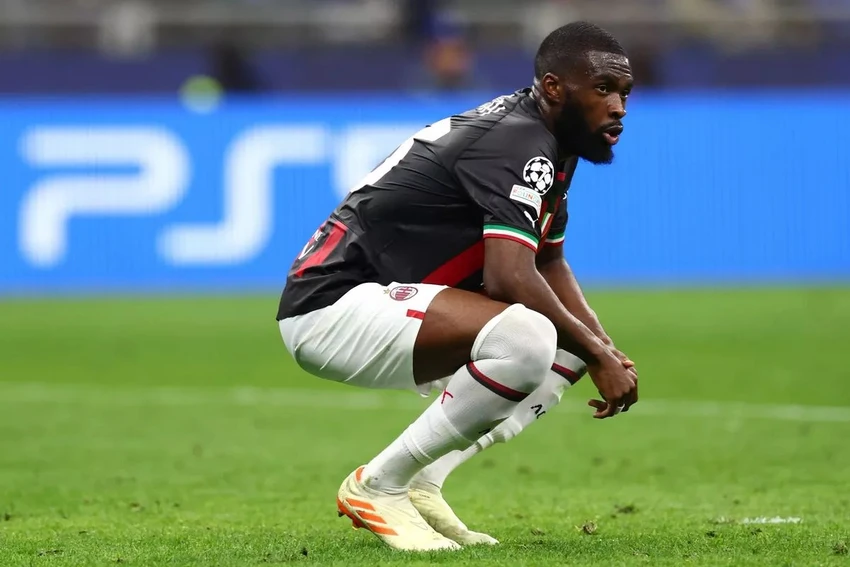 ac-milan-tomori-chelsea.jpg