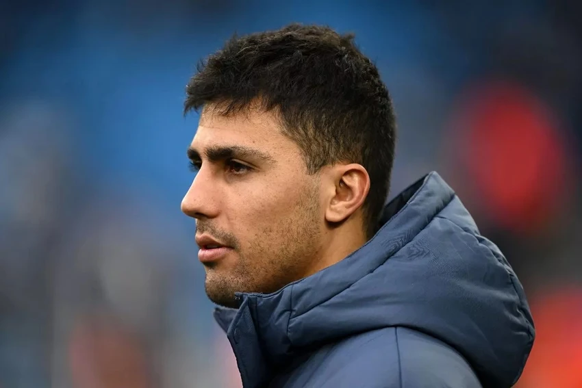 manchester-city-rodri.jpg