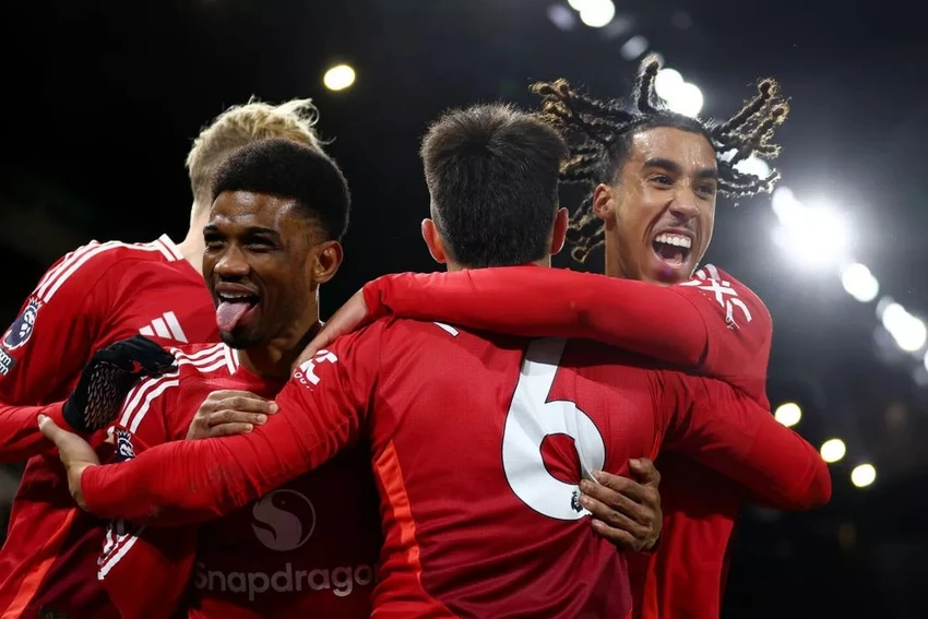 mu-danh-ba-fulham-premier-league.jpg