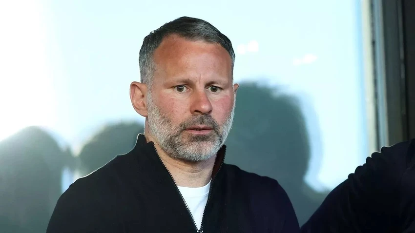 Giggs chỉ trích các ông chủ của MU,MU,Giggs