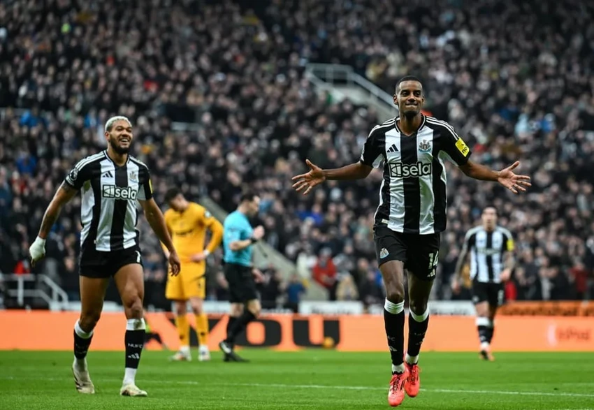 NEWCASTLE-PREMIER-LEAGUE.jpg