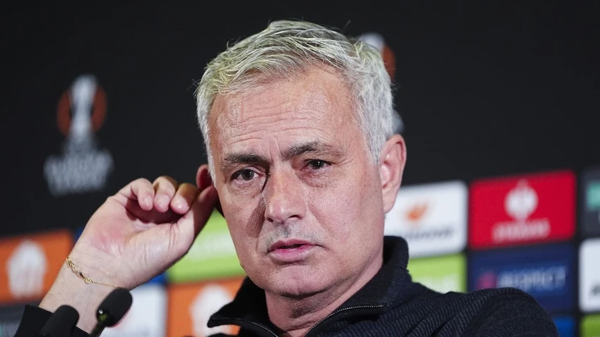 Mourinho lớn tiếng chỉ trích Fenerbahce,Mourinho,fenerbahce