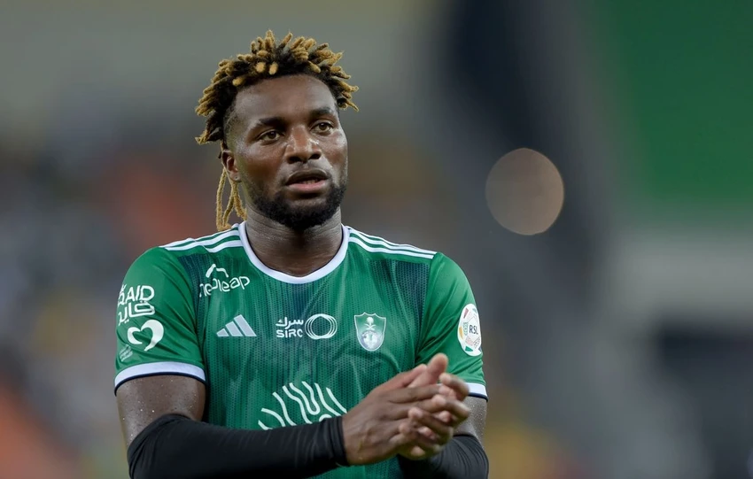 fenerbahce-Saint-Maximin.jpg