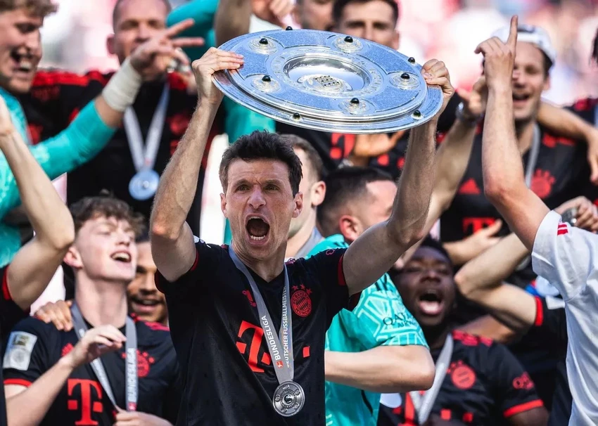 BAYERN-MUNICH-THOMAS-MULLER.jpg