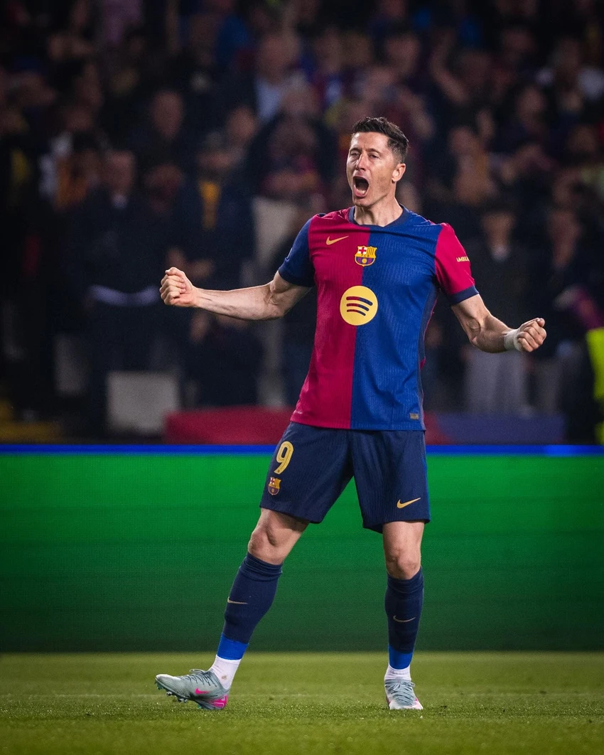 Barcelona thắng đậm Borussia Dortmund