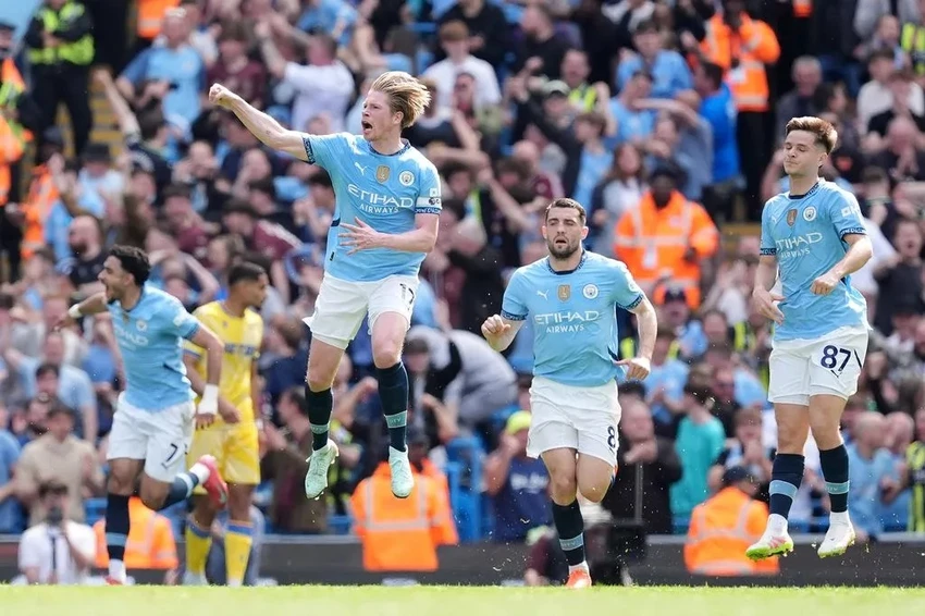 man-city-tiec-nuoi-vi-mat-de-bruyne.jpg