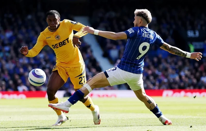 IPSWICH-PREMIER-LEAGUE.jpg