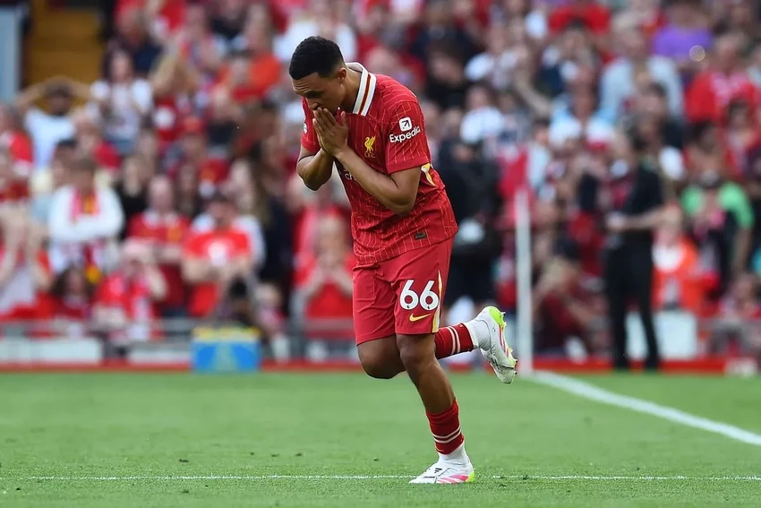  Alexander-Arnold-liverpool.jpg