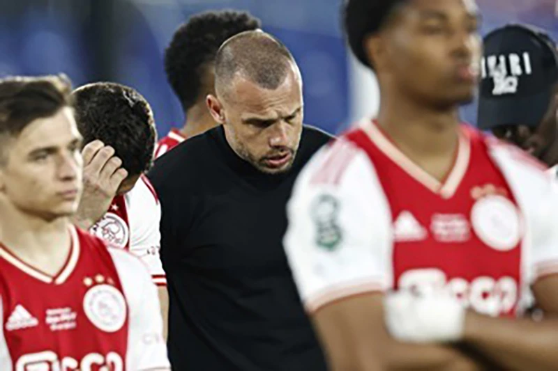 liverpool-John-Heitinga.jpg